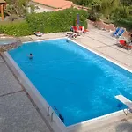 Melograno 公寓式酒店 4*